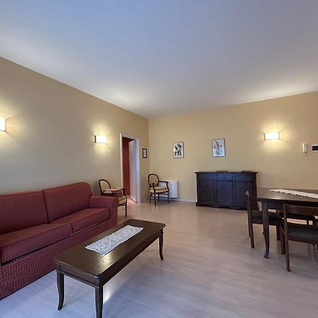 Residenza Dei Fiori Aparthotel Cannero Riviera Luaran gambar