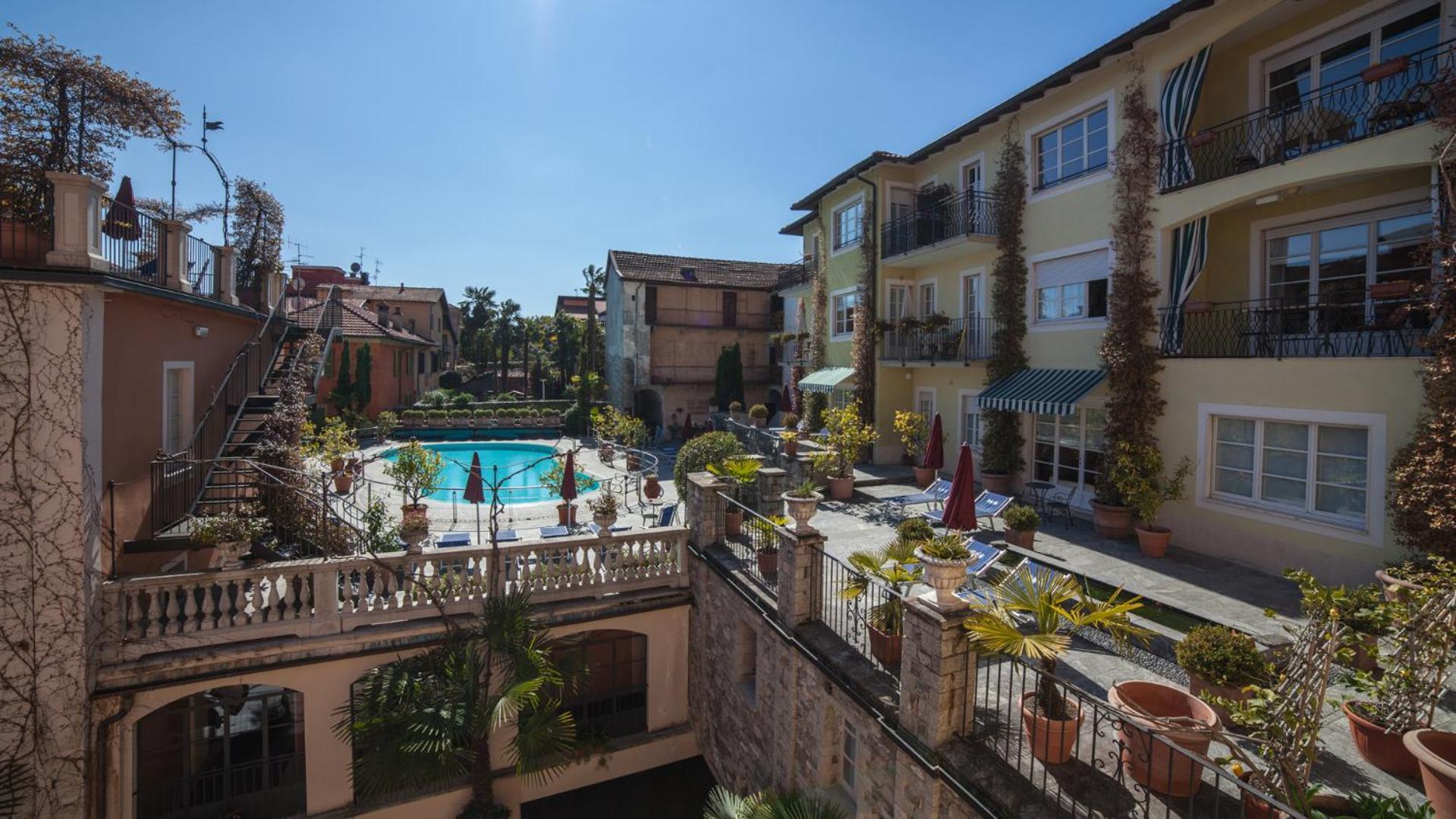 Residenza Dei Fiori Aparthotel Cannero Riviera Luaran gambar