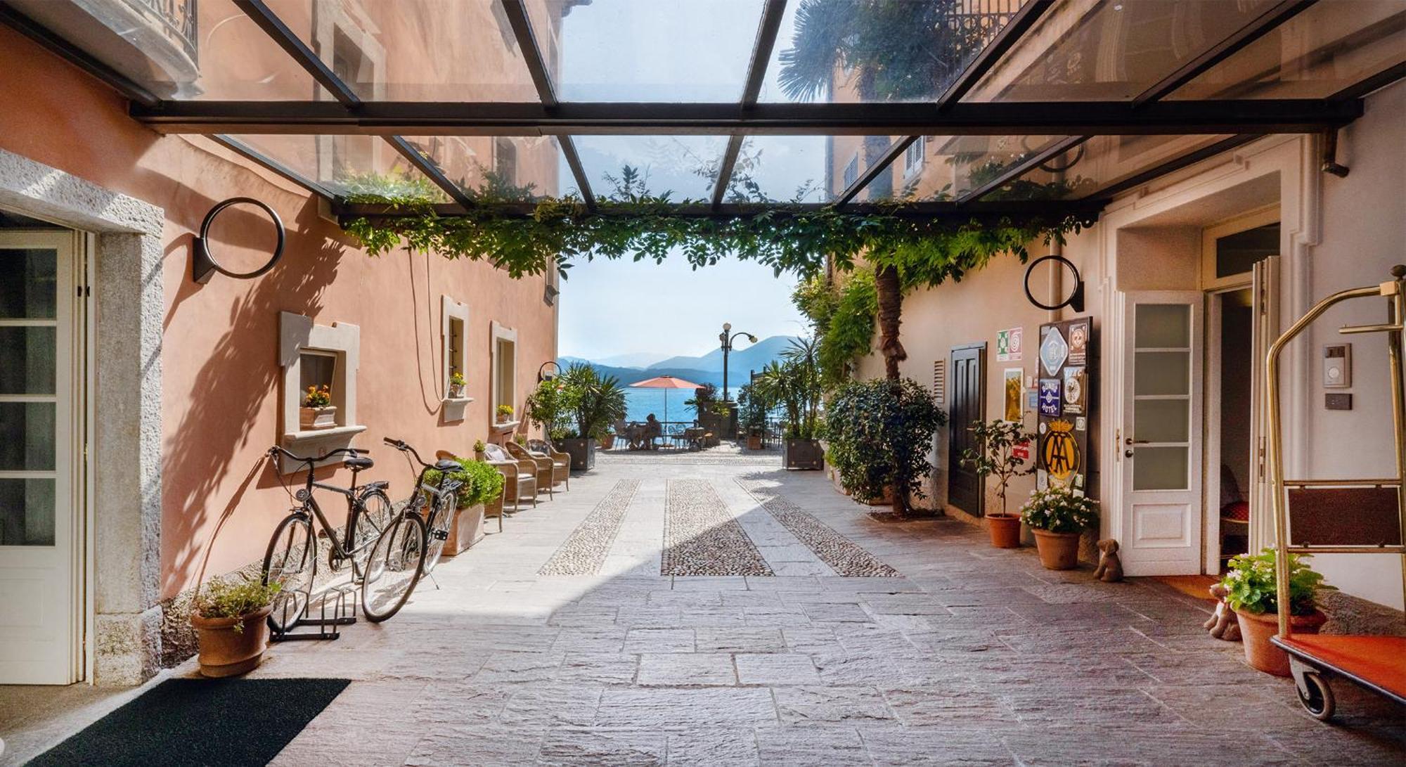 Residenza Dei Fiori Aparthotel Cannero Riviera Luaran gambar