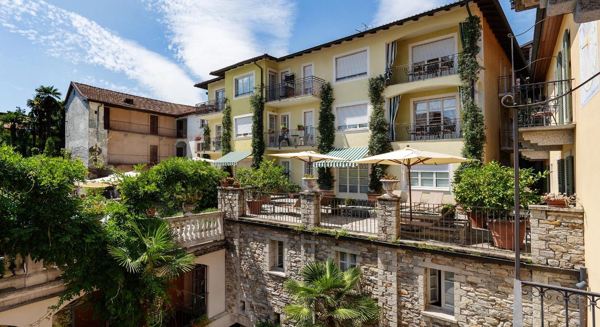 Residenza Dei Fiori Aparthotel Cannero Riviera Luaran gambar