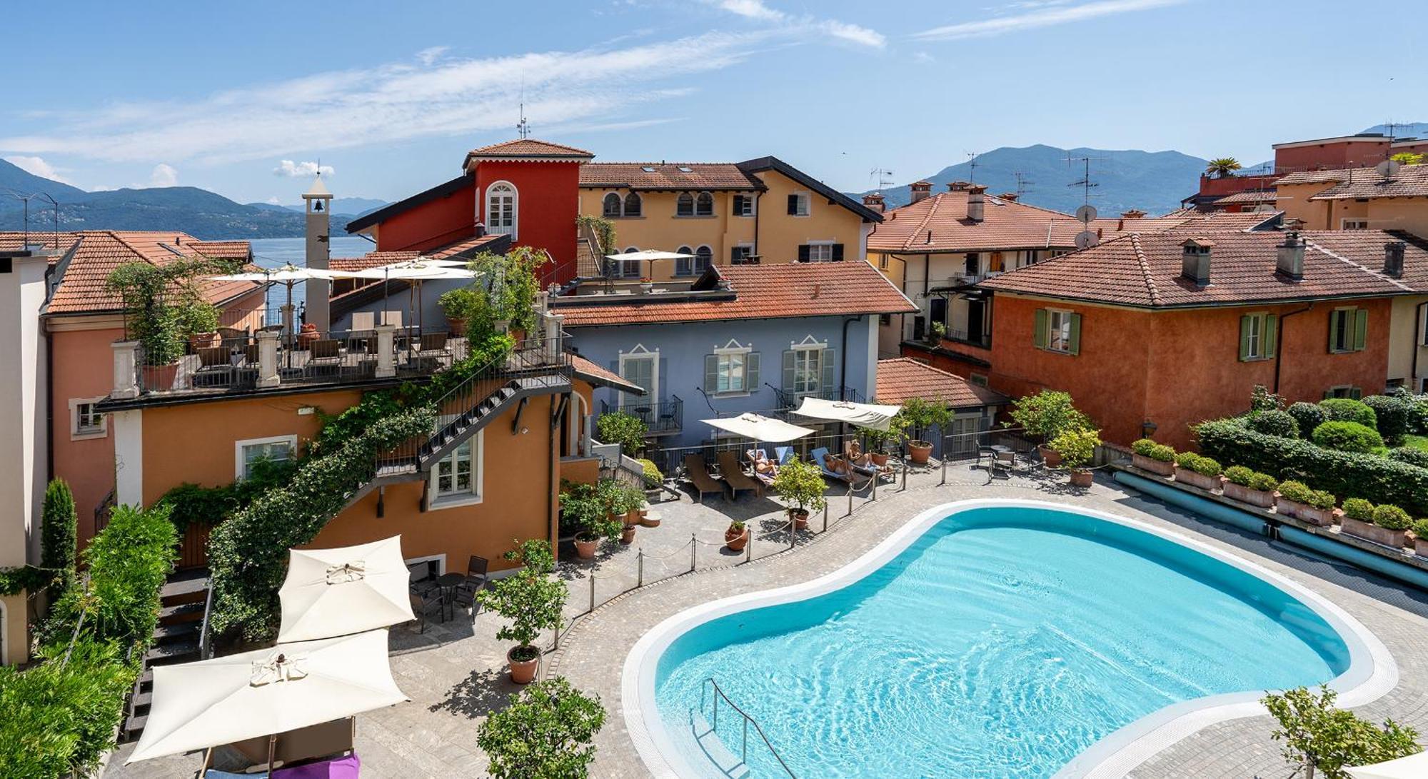 Residenza Dei Fiori Aparthotel Cannero Riviera Luaran gambar