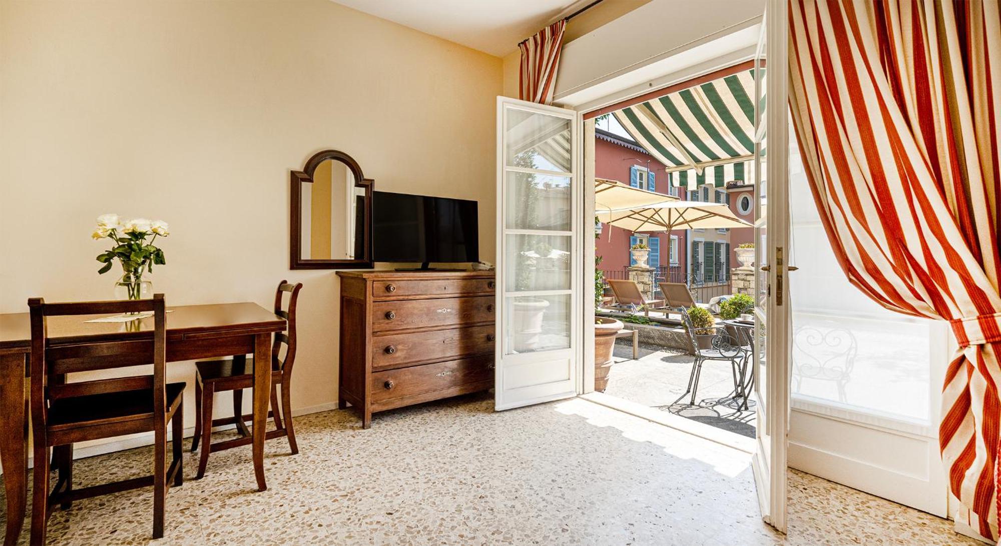 Residenza Dei Fiori Aparthotel Cannero Riviera Luaran gambar